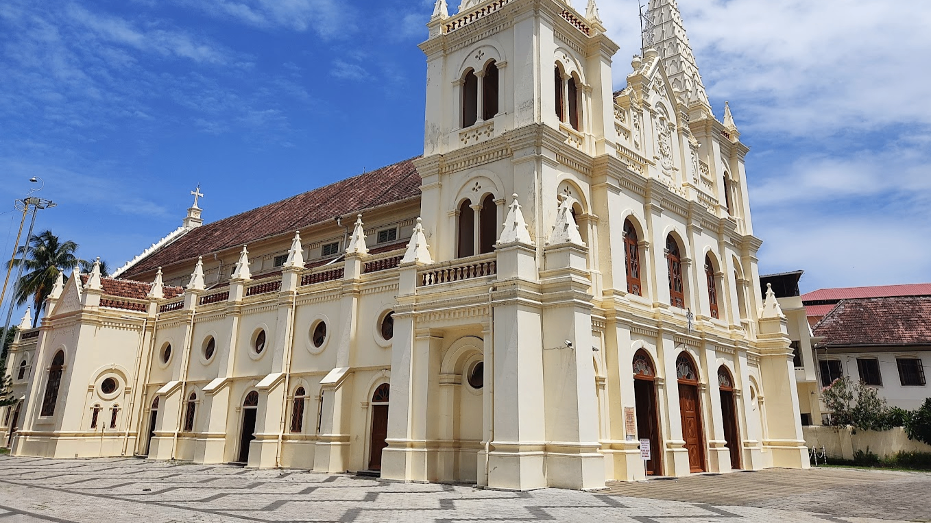  Santa Cruz Cathedral Basilica