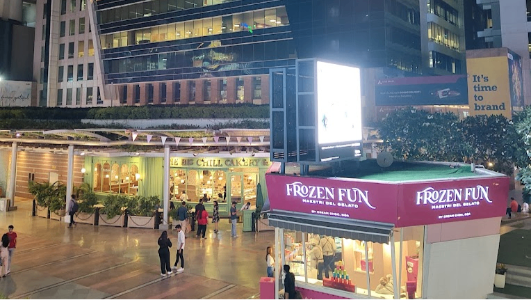 DLF CyberHub