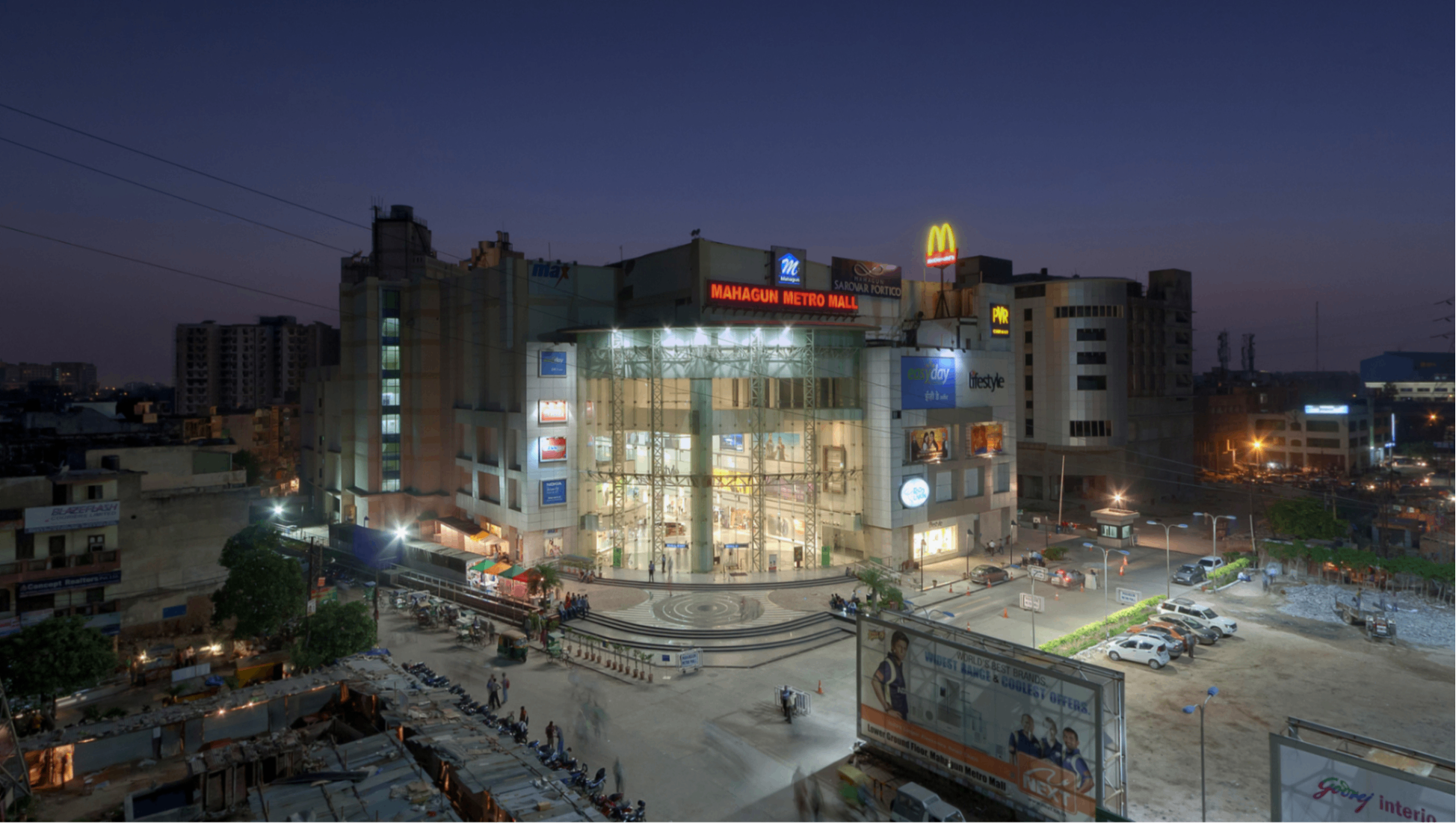 Mahagun Metro Mall