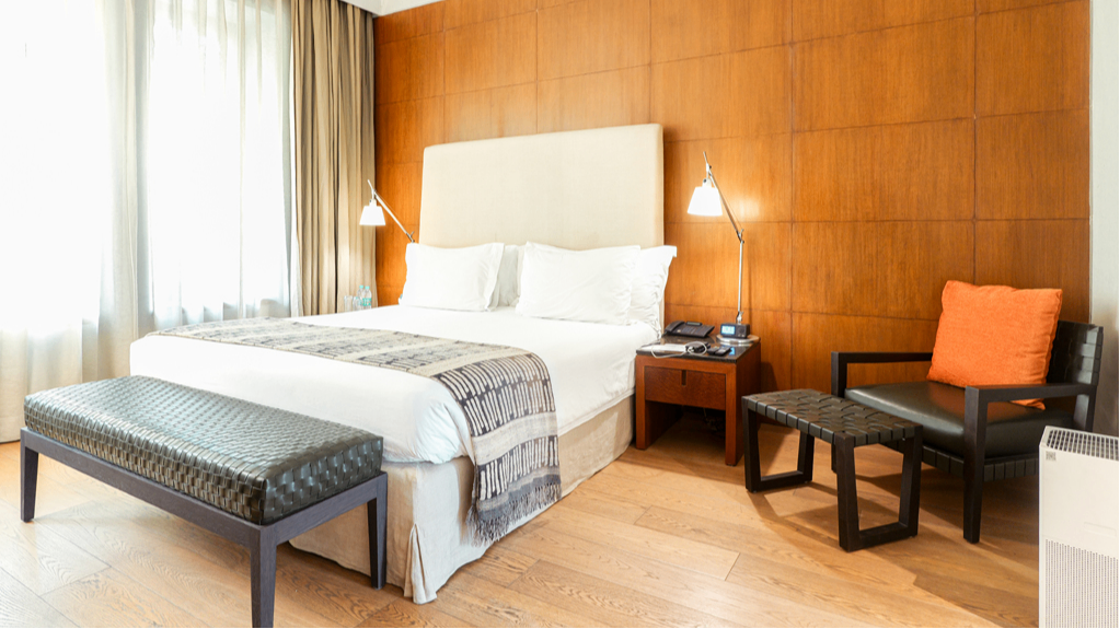MANOR SUITE