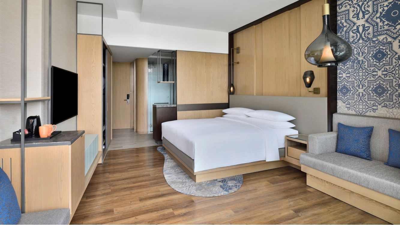 Deluxe Guest Room