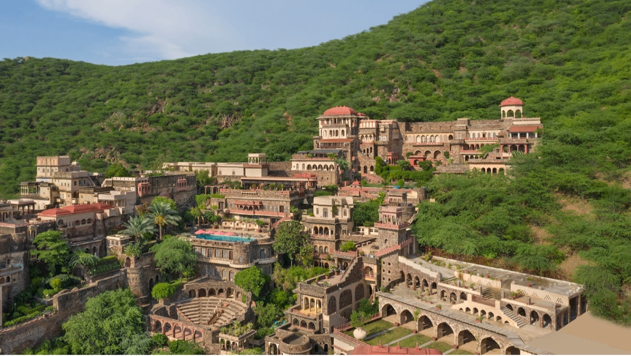  Neemrana Fort