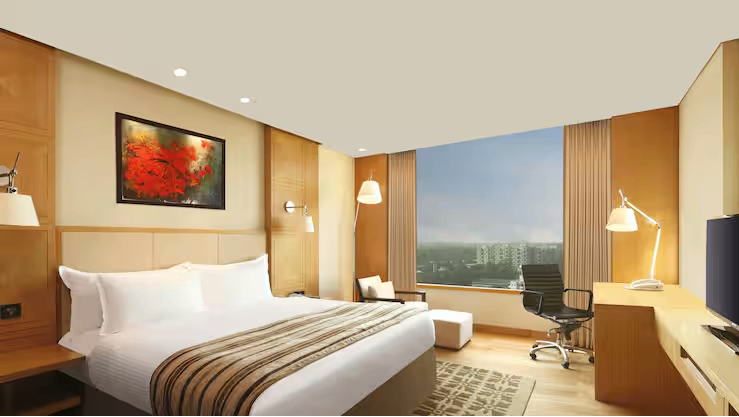 King Executive Suite with Lounge Access