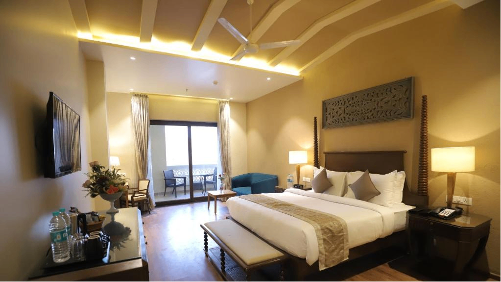 King Room with Balcony