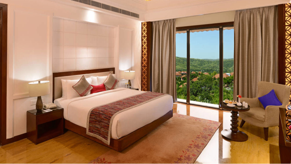 Grand Suites