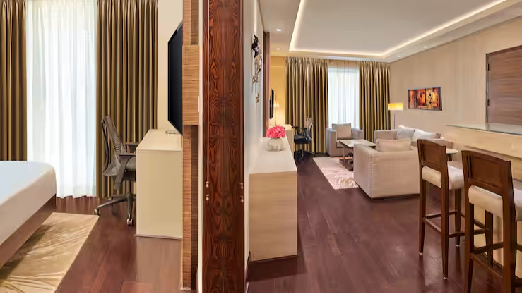 King One Bedroom Premium Suite