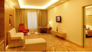Metropolitan Suites
