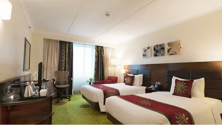 2 Twin Bed Premium Room