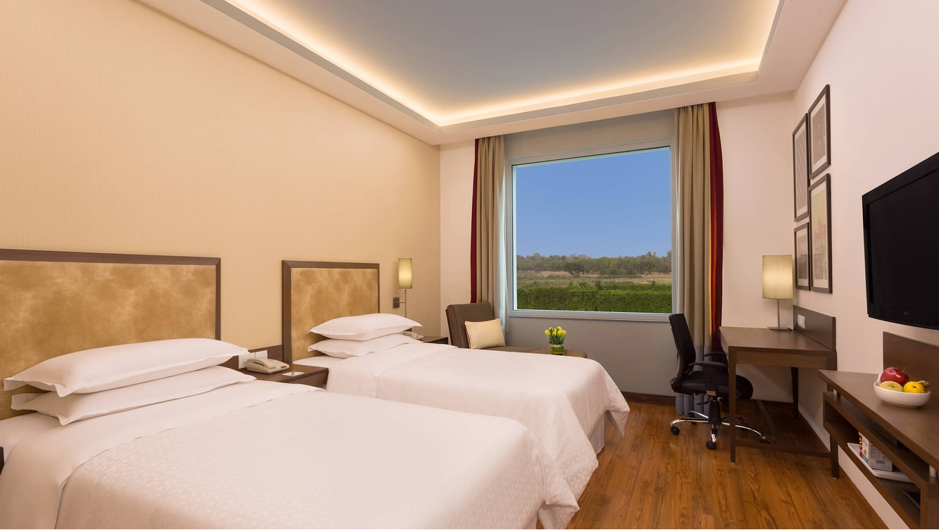 Premier Room