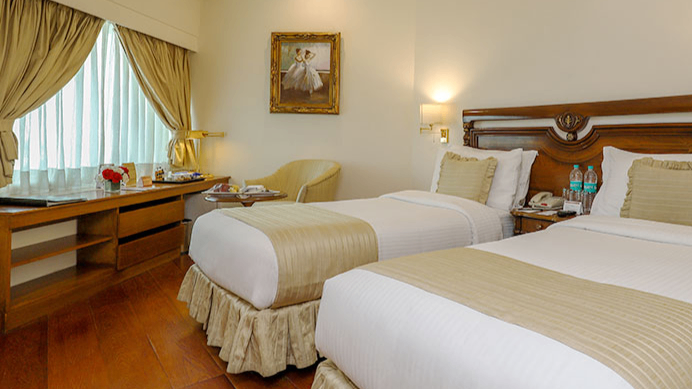 Standard Twin Room