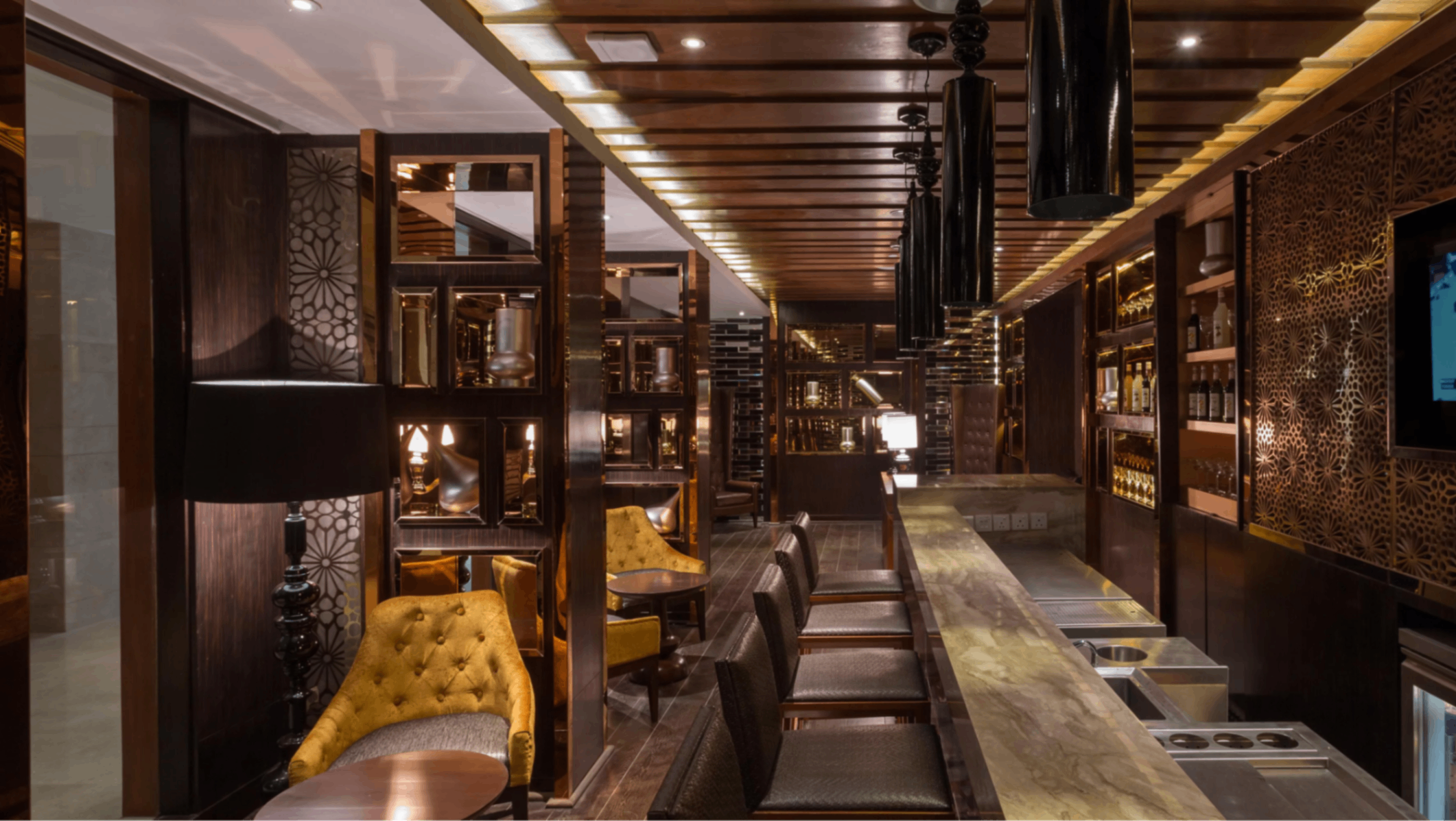 TEN KINGS BAR