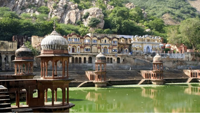 Moosi Maharani Ki Chhatri