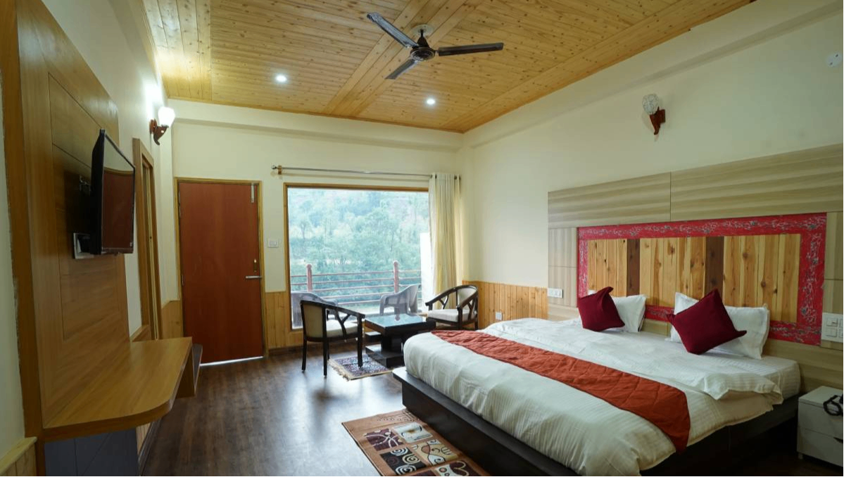 Super Deluxe Room