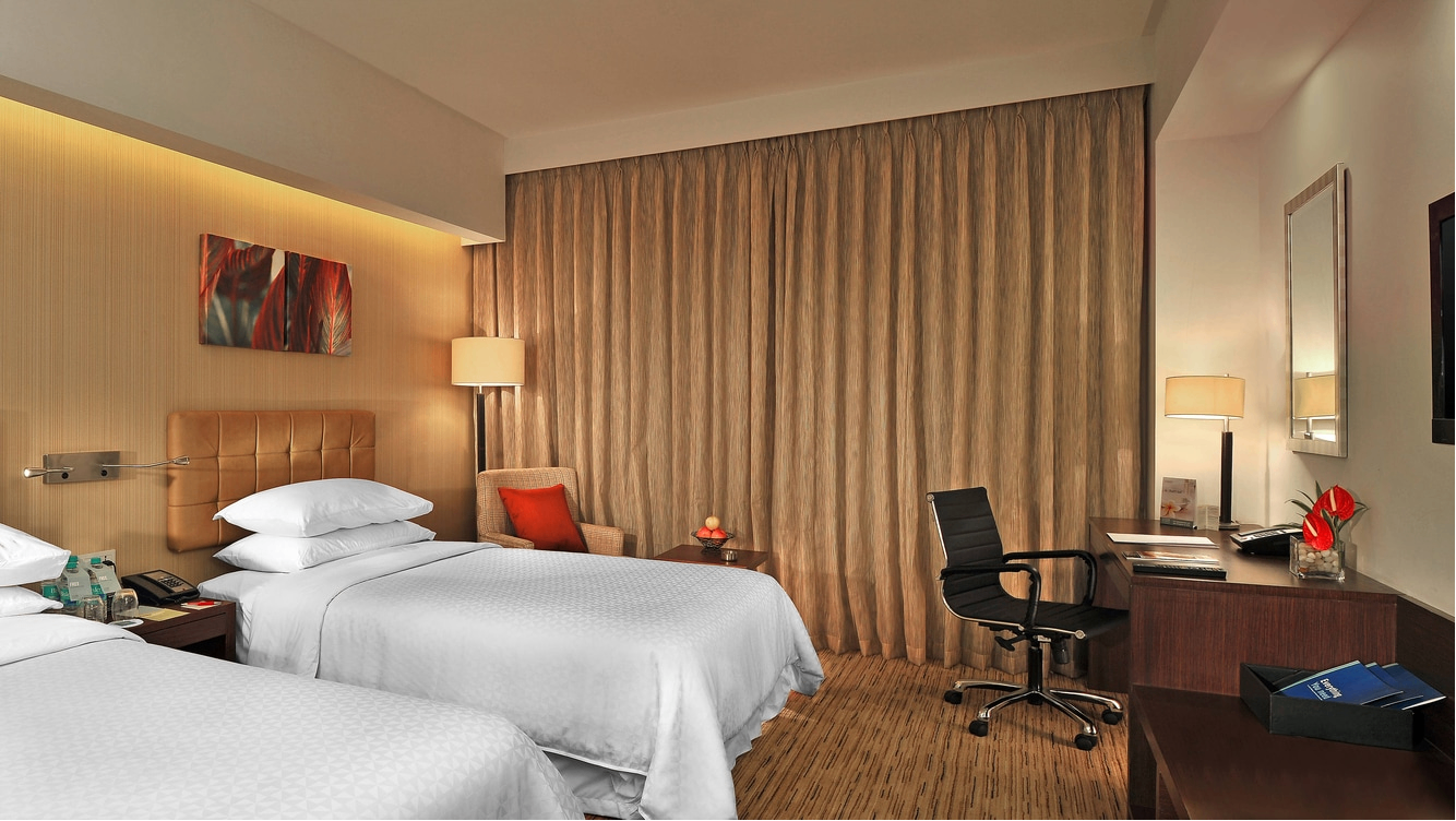 Deluxe Room Twin Bed