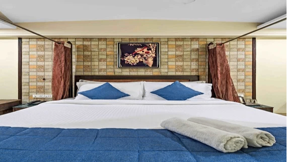 HONEYMOON SUITE