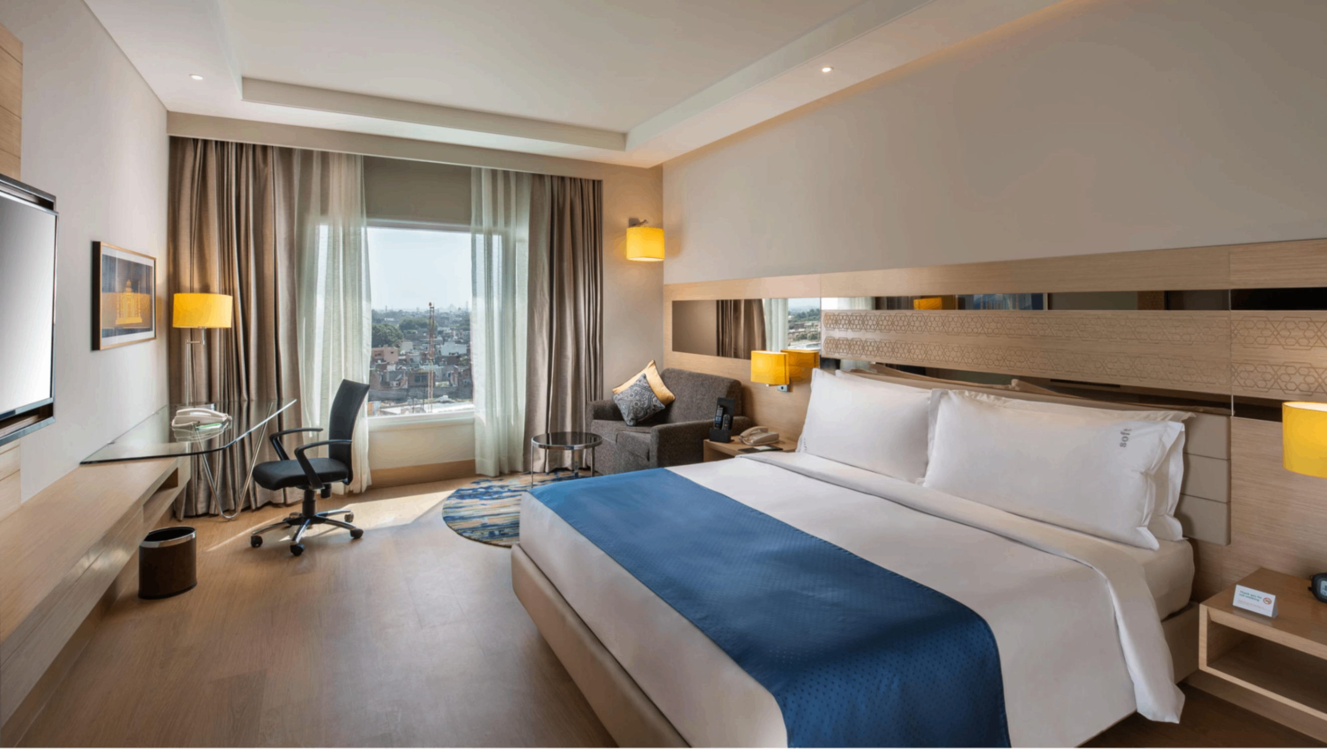 Premium Room