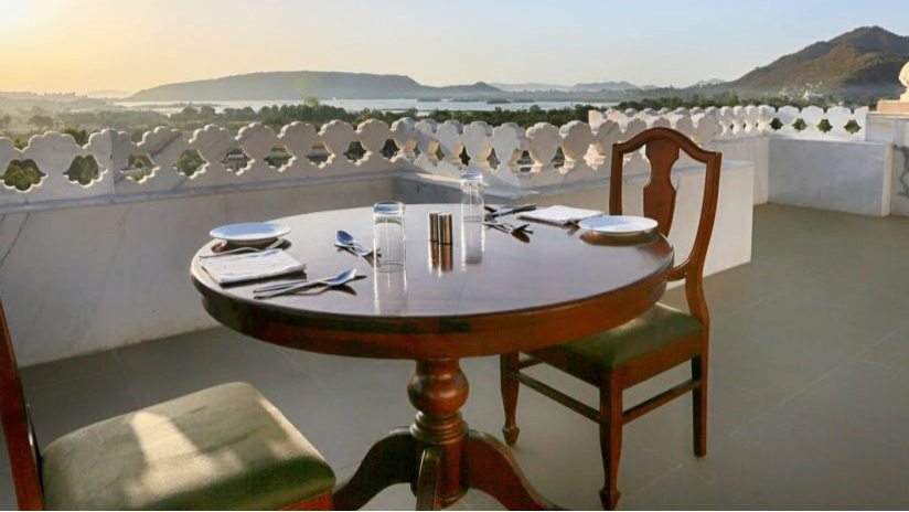 Roof Top Restaurant