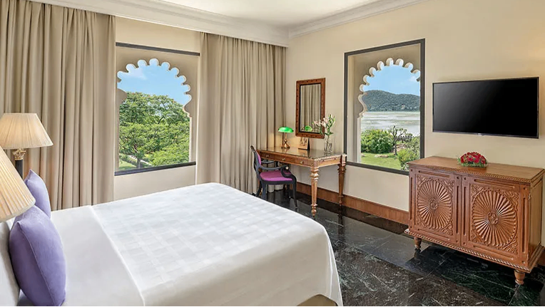 Suite Room