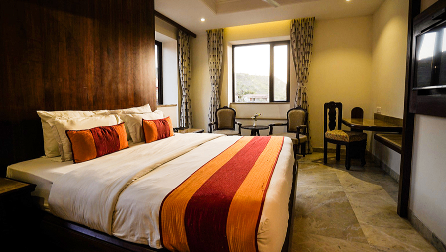 Luxury Room with Private Balcony