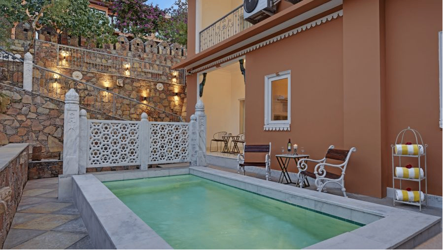 Plunge Pool Suites