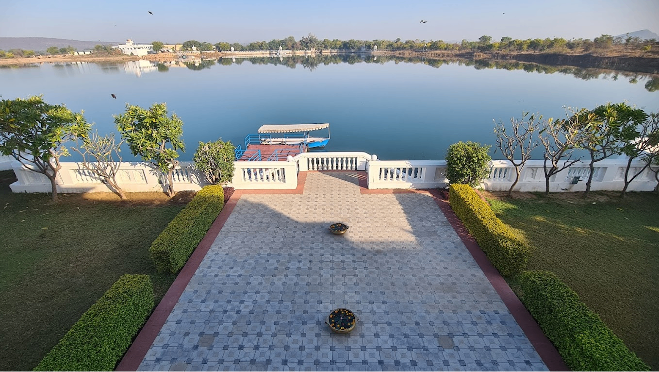 Lake View