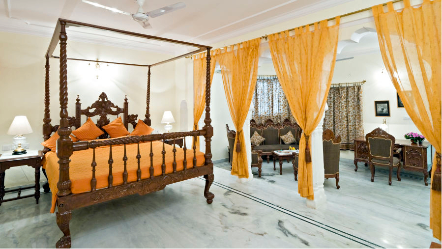 Suite Room