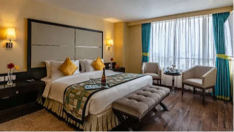 Sonotel Suite 