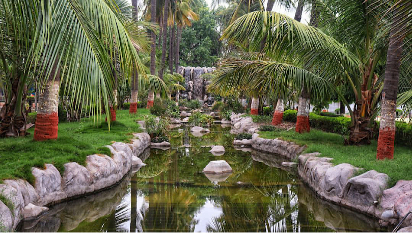 Siddharth Garden and Zoo