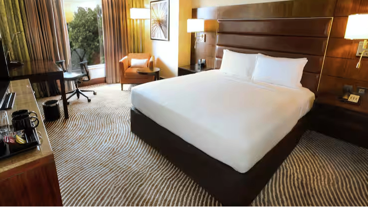 Premium King Room