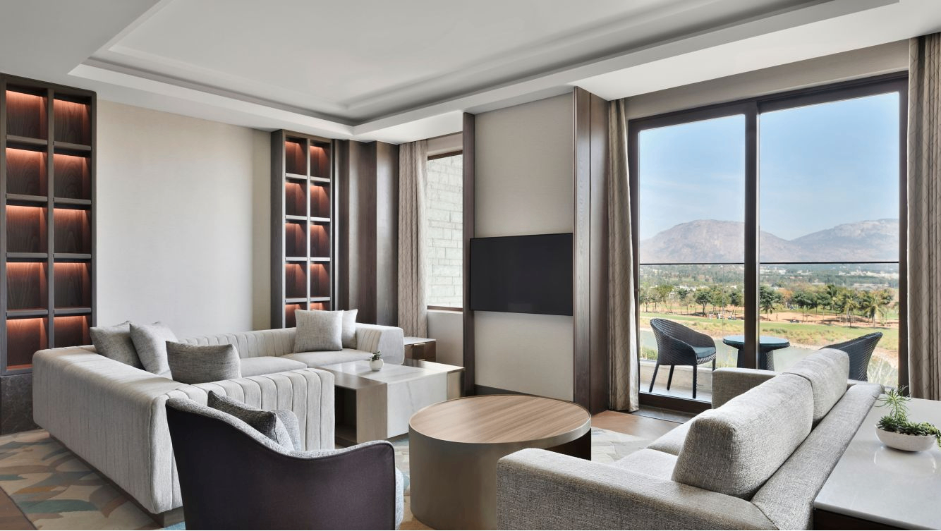 Luxury Suite