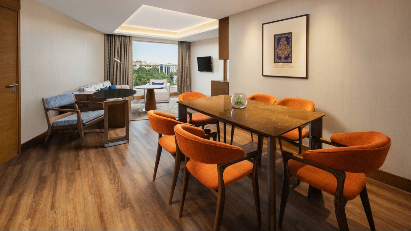 Courtyard Suite