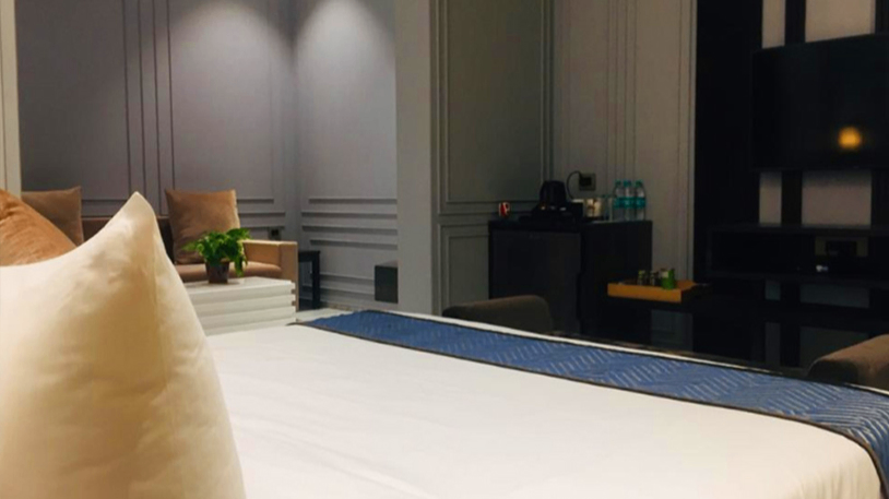 Garden View Luxury Suite
