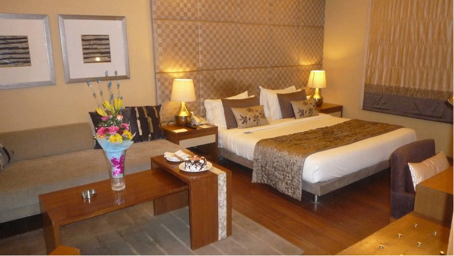 Garden Block Room
