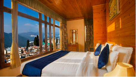  Heritage Suite Room