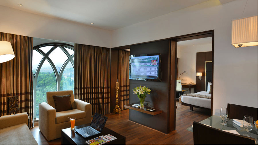 Suite Rooms With King Bed