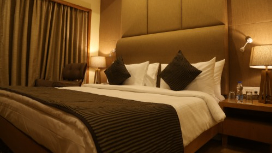 HAZEL SUITE ROOM