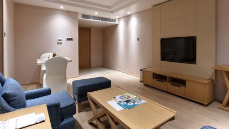 HAZEL SUITE ROOM
