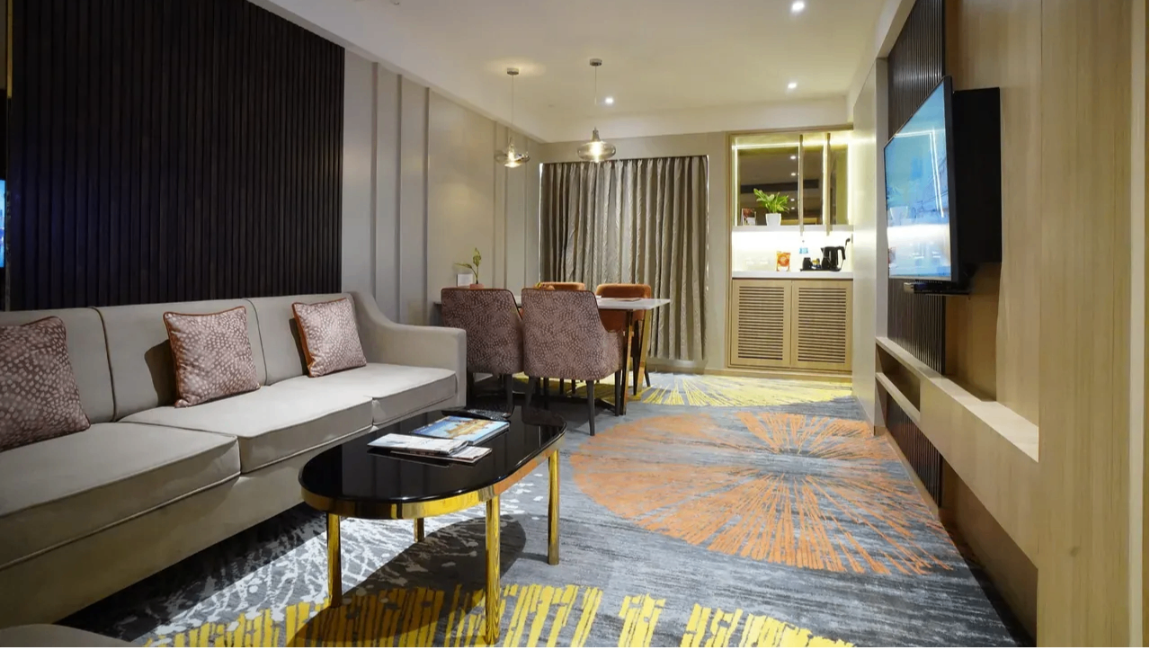 Suite Room