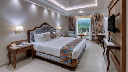 FERN CLUB ROOM