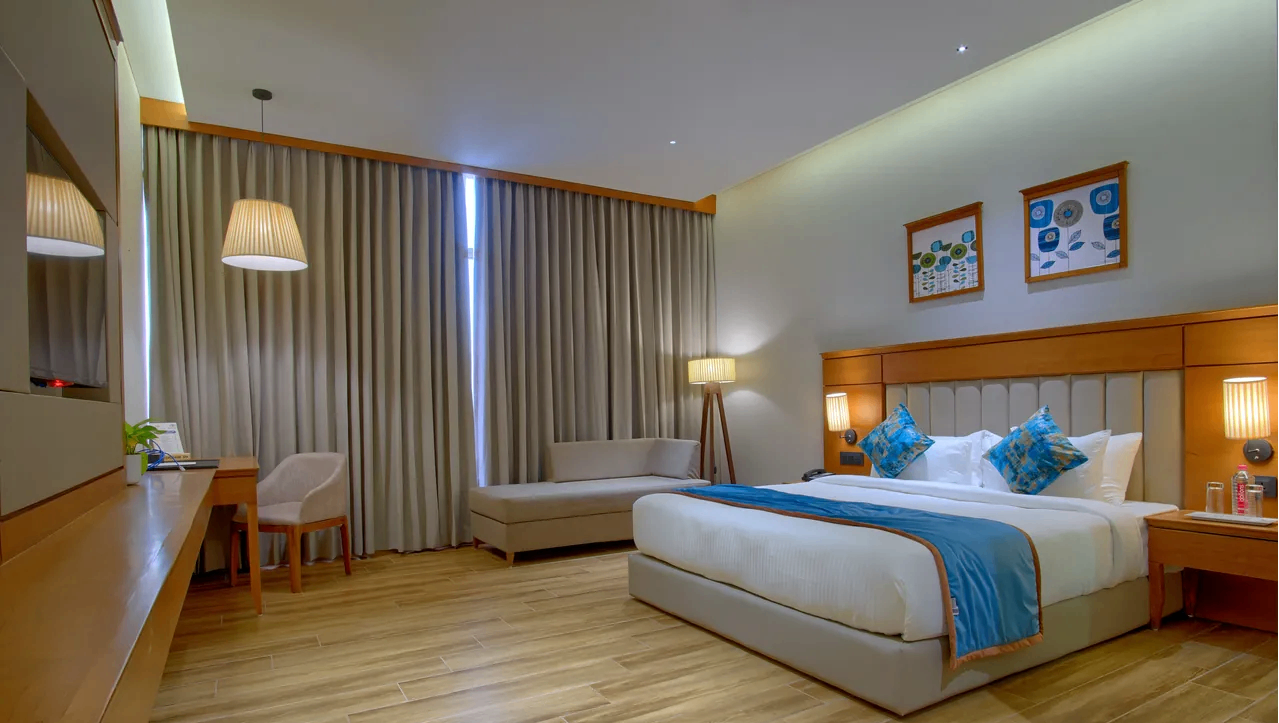  Deluxe King  Room