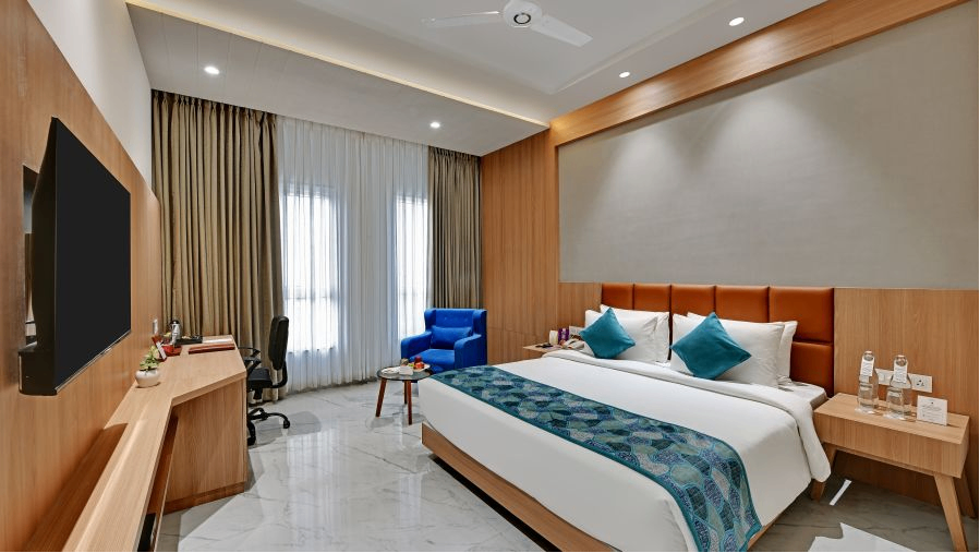 Premier Room