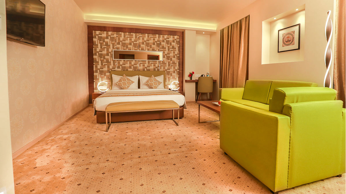  Nirvana Premier Rooms 