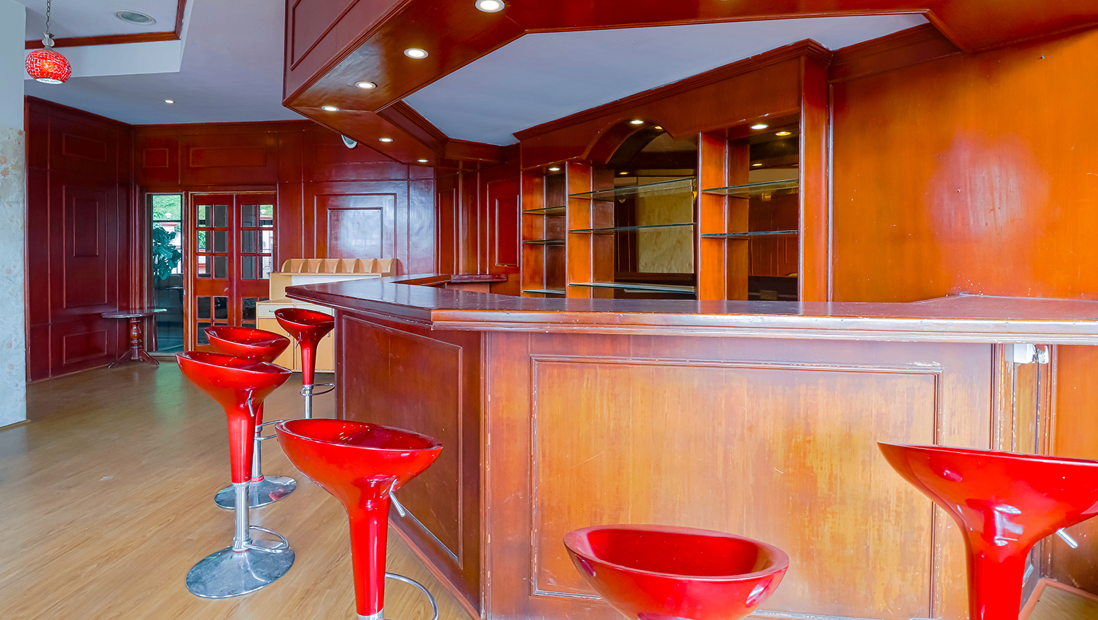 Amiable taphouse  Bar