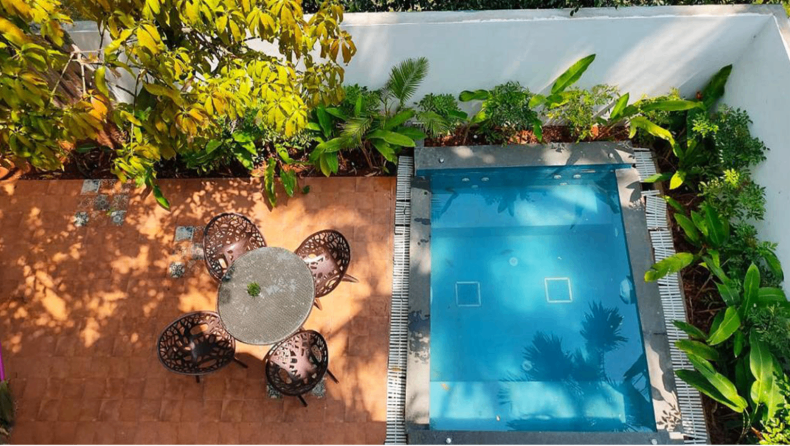 Pool Suite
