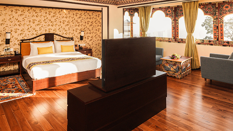 KANCHENJUNGA SUITE