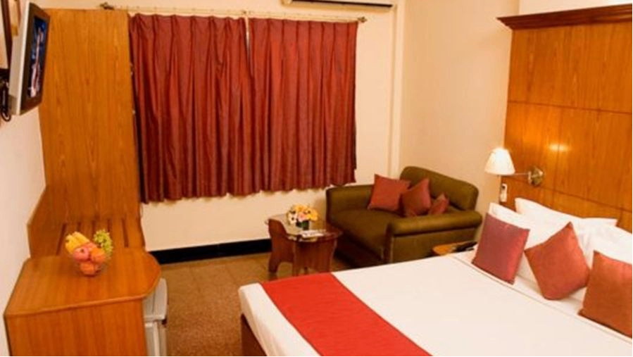  Executive Room