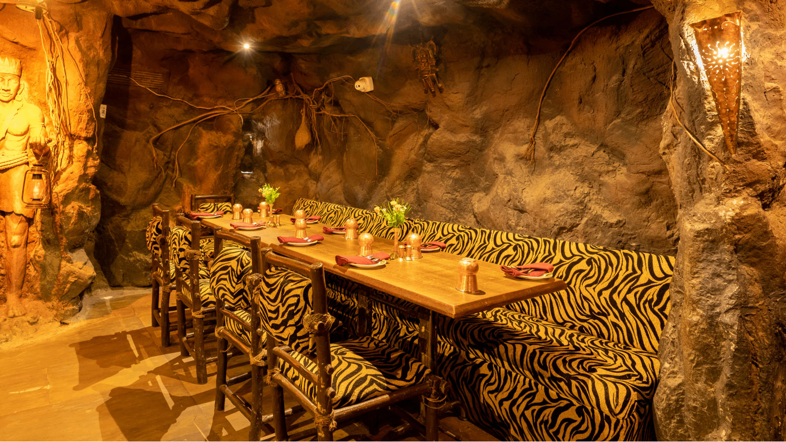Gufha Restaurant