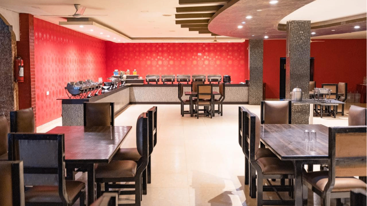 Relish Aromatic Cuisines at our Butter Cup Restaurant