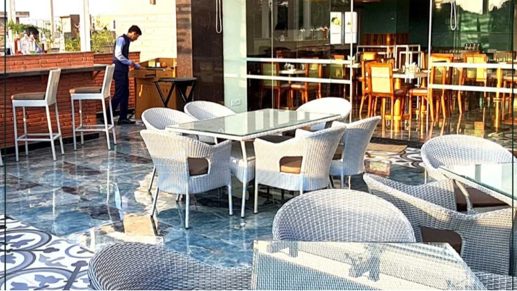 Rooftop Restaurant