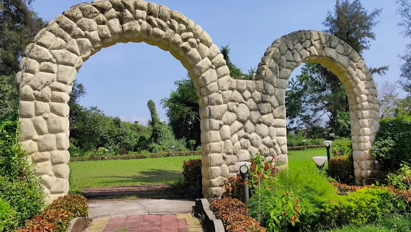 Hirwa Van Garden
